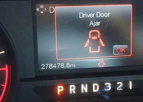 2015 Ford F-150 Xl z USA, uszkodzony, nr VIN 1FTMF1C88FKD30702